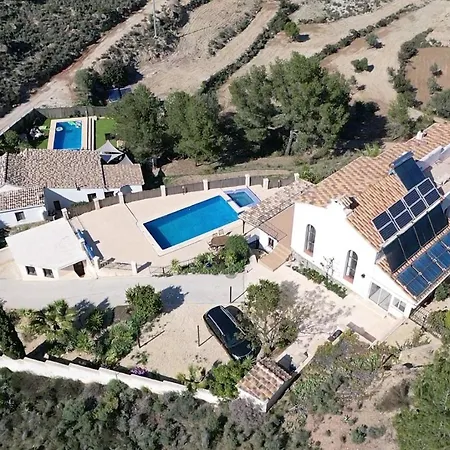 Casa Lukalalo *